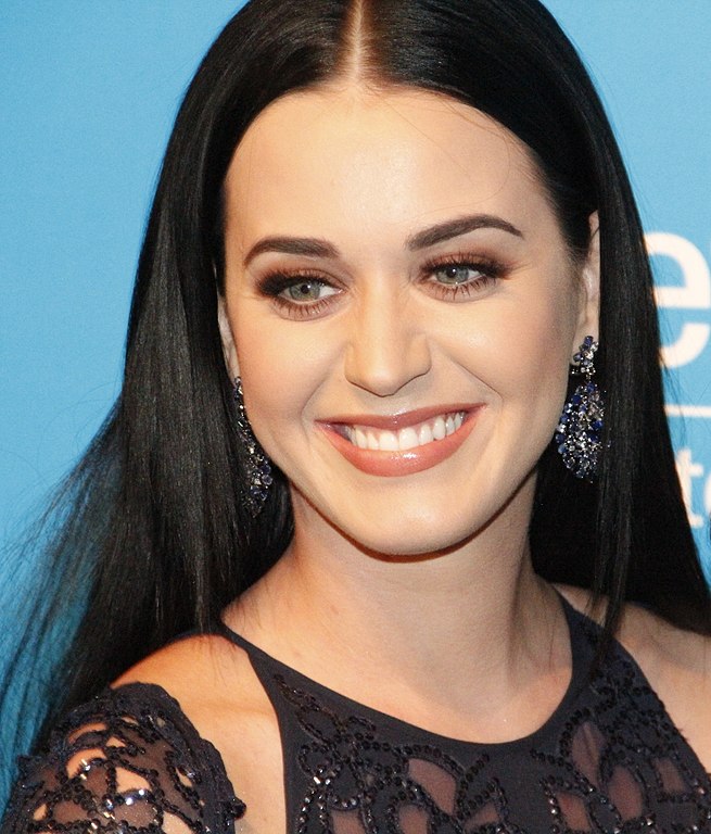 Katy Perry practices meditation even before writing a song!